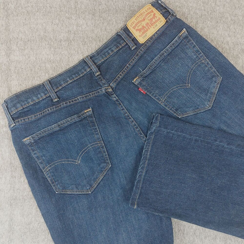 Levis Jeans Men's 38x30 (37x28) Blue 559 Relaxed Fit Denim Straight Casual